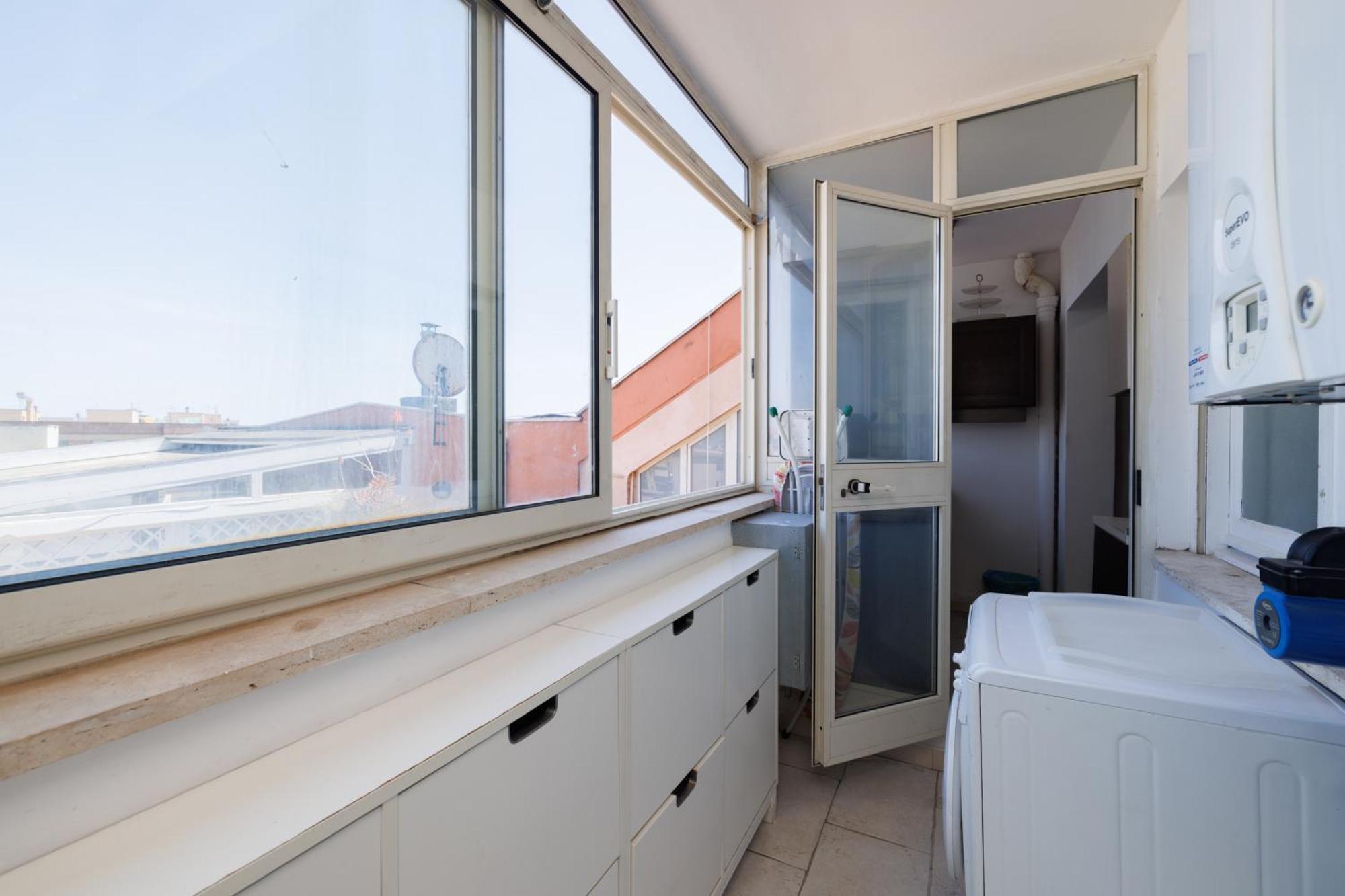 Attico Lux Apartment ลิโด ดิ ออสเตีย ภายนอก รูปภาพ