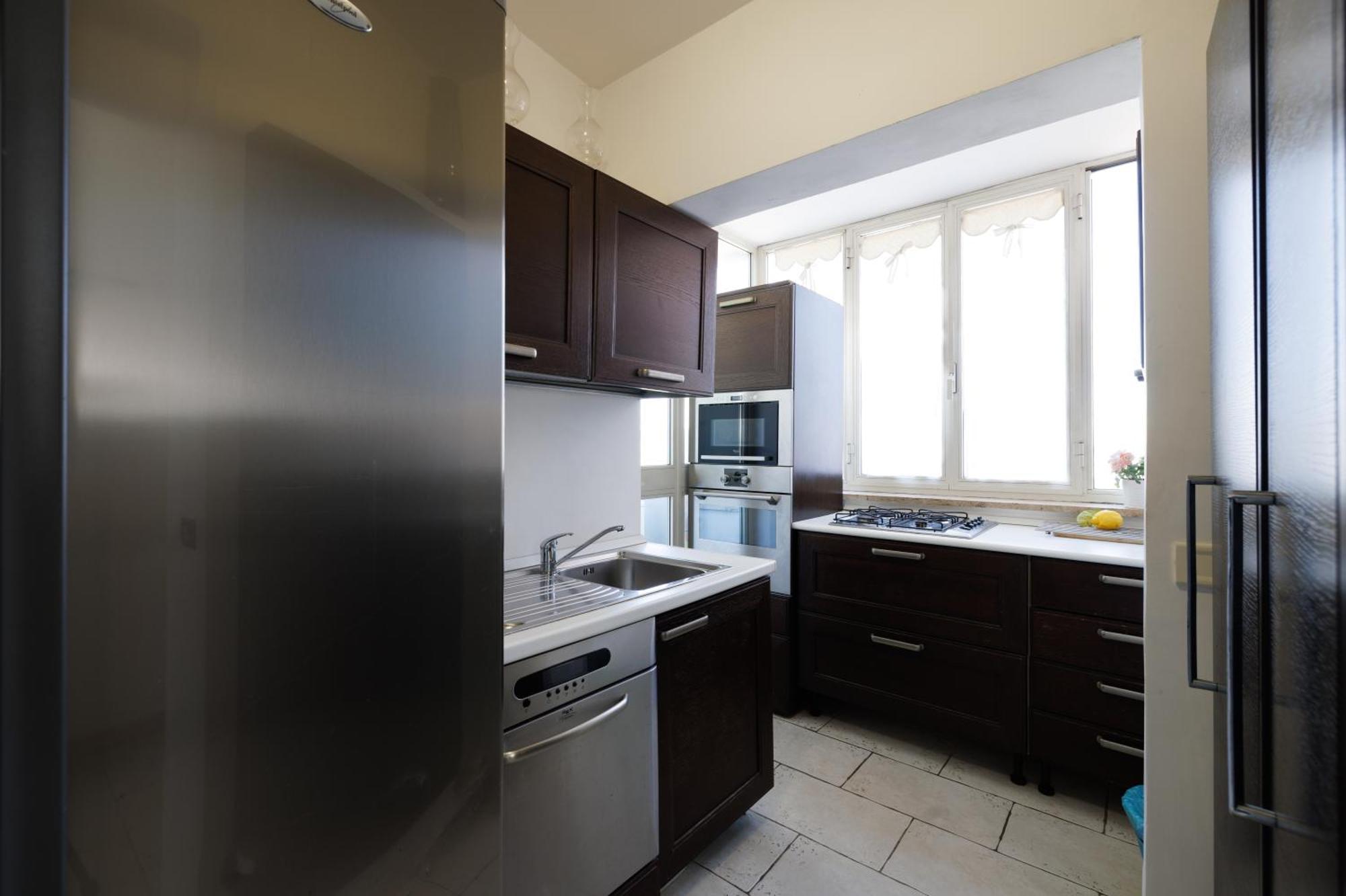 Attico Lux Apartment ลิโด ดิ ออสเตีย ภายนอก รูปภาพ